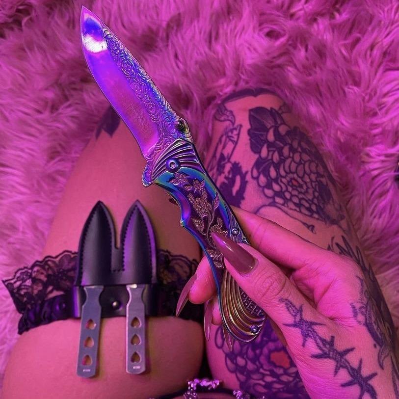 https://www.bladesforbabes.com/cdn/shop/products/rainbow-rose-knife-193949.jpg?v=1655489417